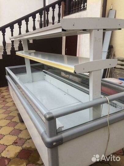 Холодильная витрина 