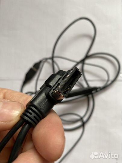 Автомобильная Блютус стерео гарнитура