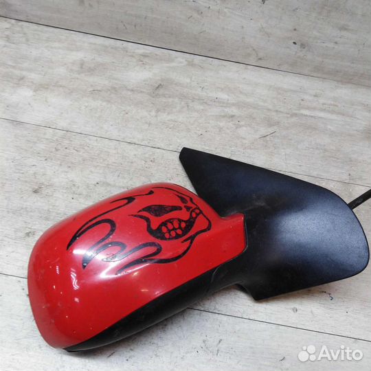 Зеркало правое Volkswagen Golf 4