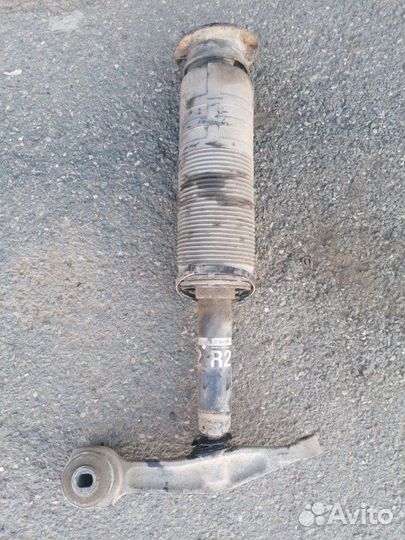Стойка гидро передняя правая передняя правая