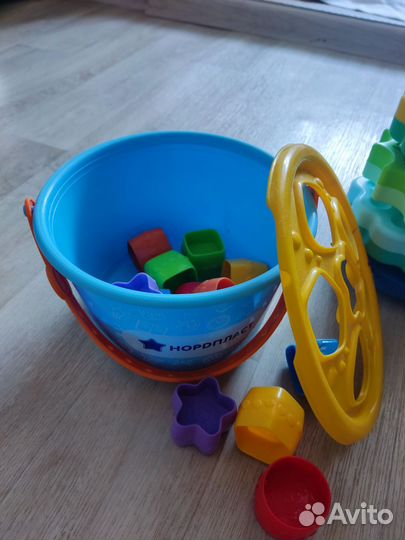 Детские игрушки