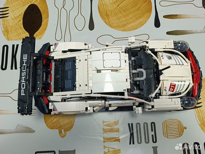 Lego Technic 42096 Porsche 911 RSR без коробки