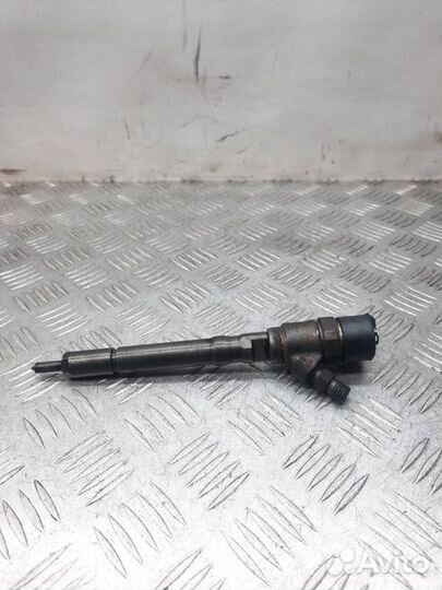 Форсунка Kia Sportage внедорожник 2.0 D4EA 2005