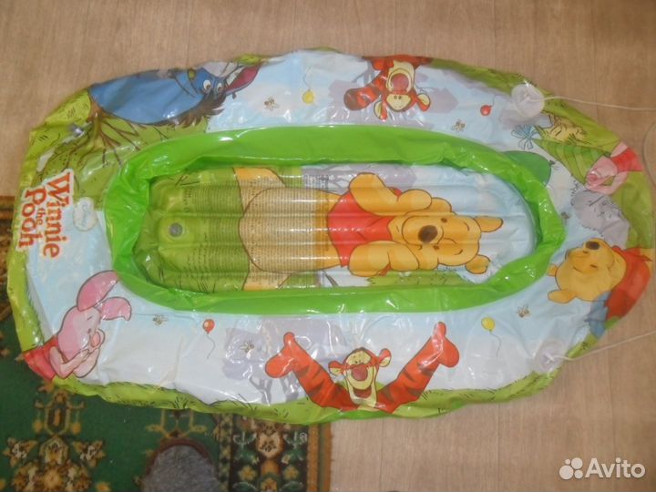 Надувной плот 