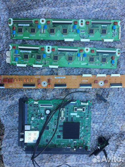 Все блоки от битой плазмы самсунг PS64E8007GU