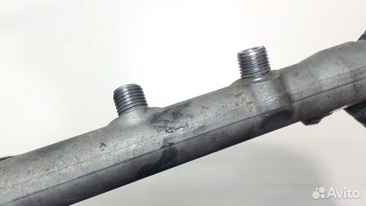 Рампа топливная BMW 7 E65, 2006