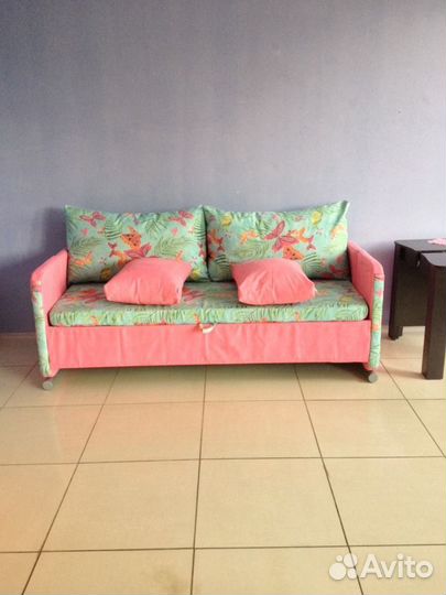 Диван кровать двухъярусный