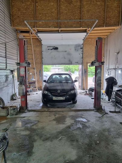 Гараж, > 30 м²