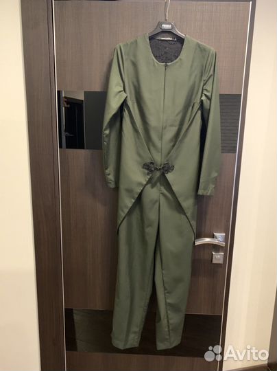 Комбинезон женский