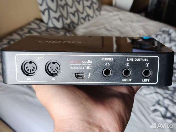 Resident Audio Thunderbolt T2 звуковая карта