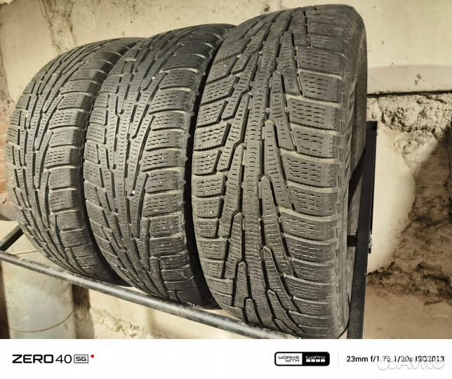 Nokian Tyres Hakkapeliitta R 235/60 R17