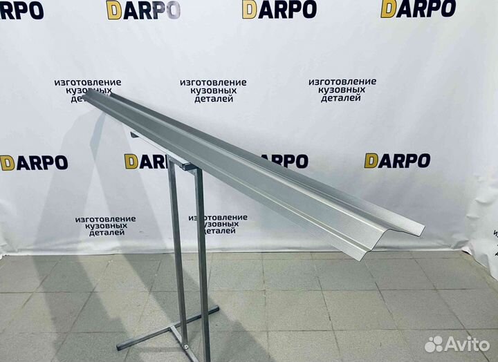 Пороги для Honda C-RV 2 II (2001–2006)