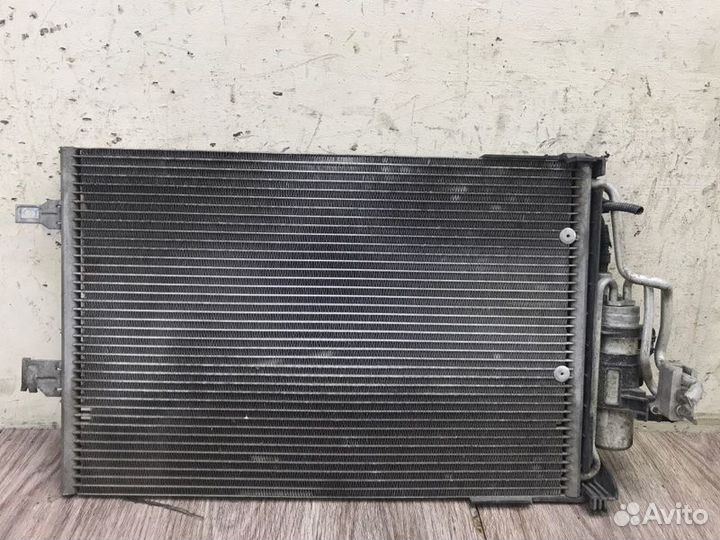 Радиатор кондиционера Opel Tigra B кабриолет Z18XE