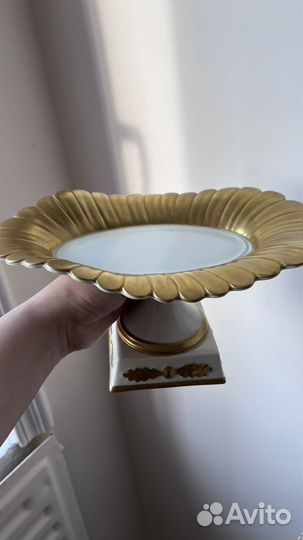 Фруктовница на ножке (дм.30х13)