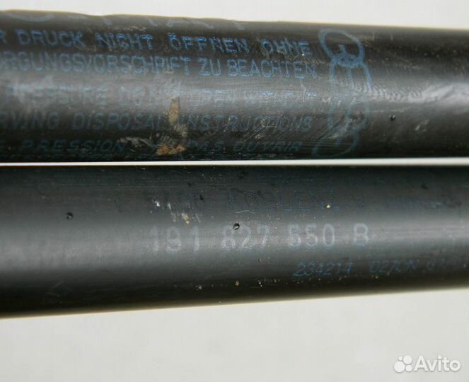 Амортизатор багажника VW Golf 2