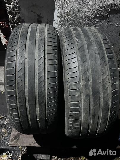 Acustica Challenger 225/55 R17