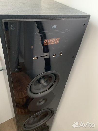 Активные напольные колонки