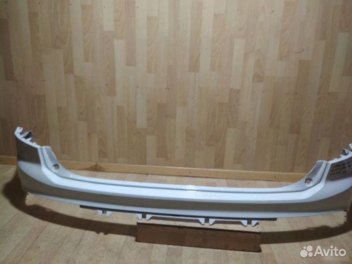 Бампер задний Volvo