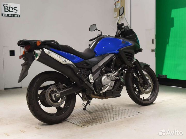 Suzuki V-strom DL650A