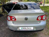 Volkswagen Passat 1.8 AMT, 2010, 190 000 км, с пробегом, цена 766 000 руб.