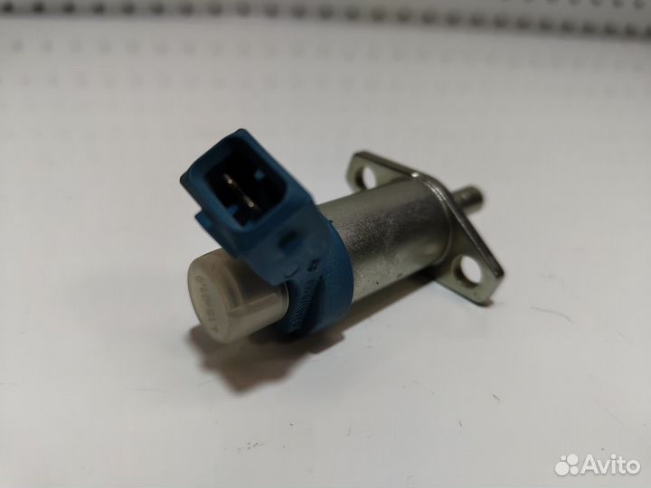 Форсунка холод.пуска 063906171A/OE