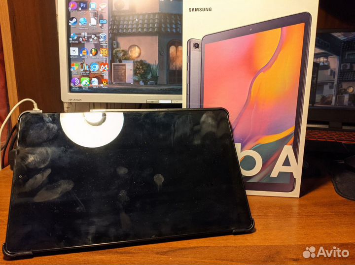 Планшет Samsung A10.1