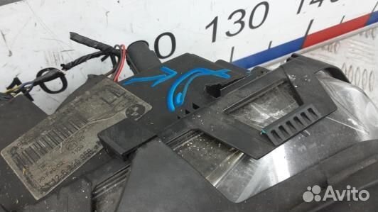 Фара правая BMW 3 E46 (GBE13MU01)