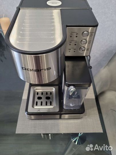 Кофеварка рожковая polaris