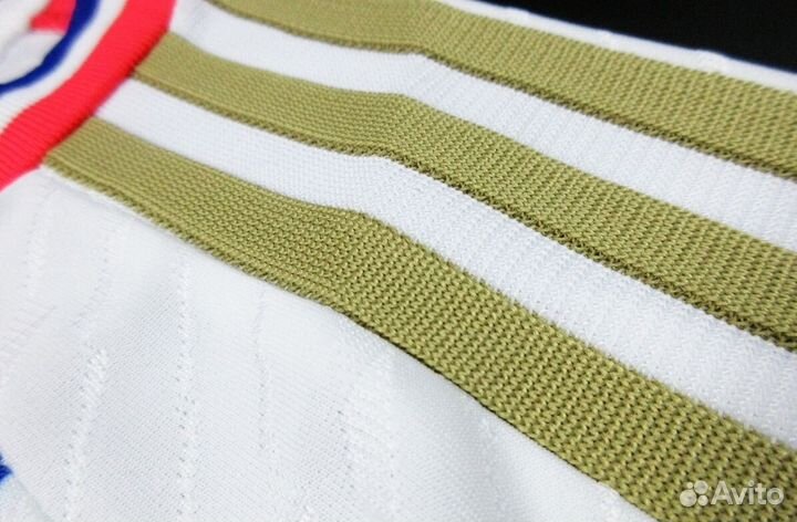 Форма Олимпик Лион