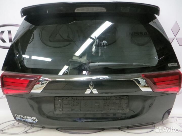 Крышка дверь багажника Mitsubishi Outlander 3