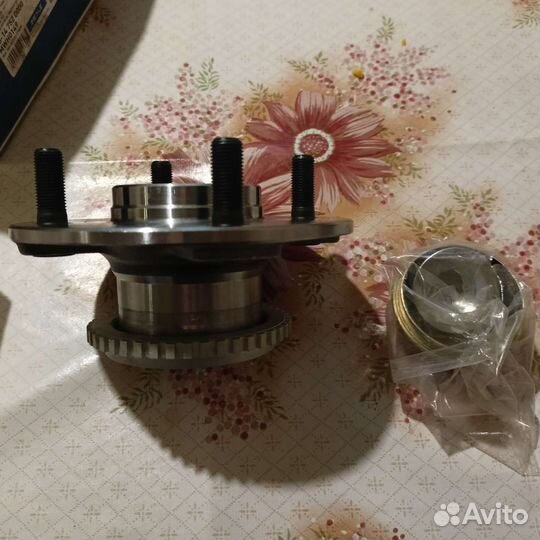 Задний подшипник Nissan almera n16