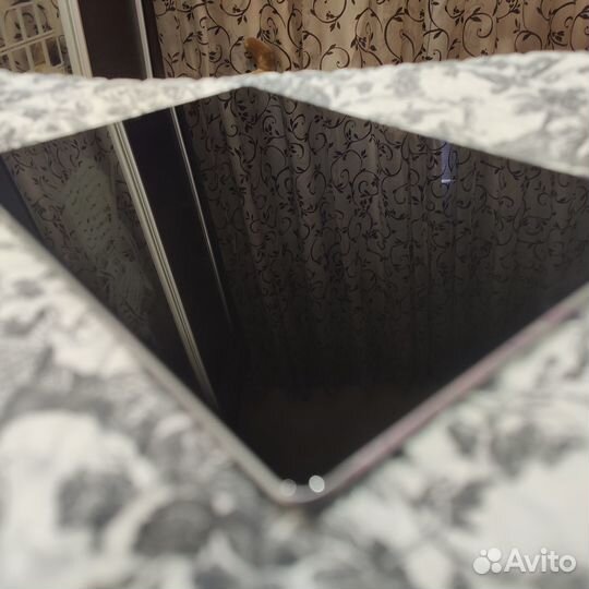 Планшет Huawei mediapad M5 4/64 с симкартой обмен