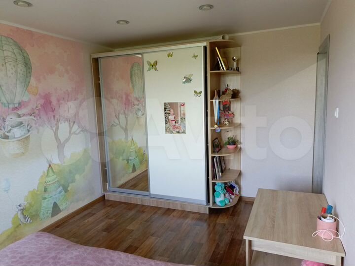 3-к. квартира, 73 м², 3/5 эт.