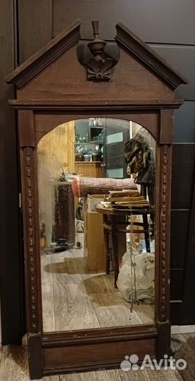 Зеркало старинное