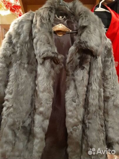 Продам шубу из козлика