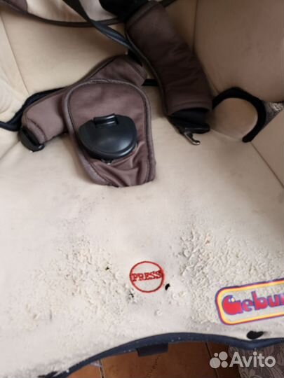 Детское автокресло