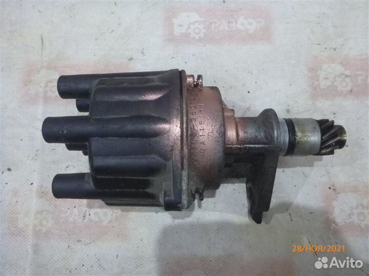 Трамблер Hyundai Galloper SUV G6AT 1998