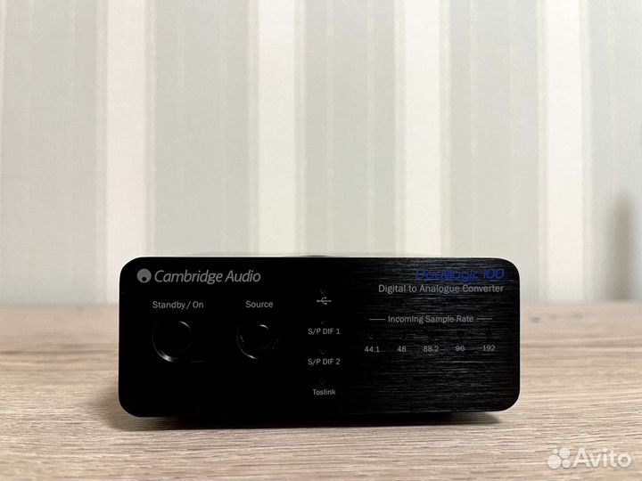 Цап Cambridge DacMagic 100 black