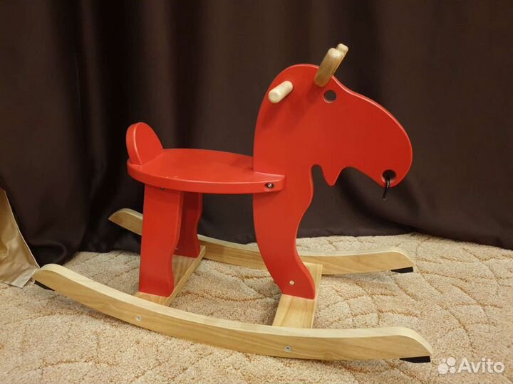 Качалка лошадь