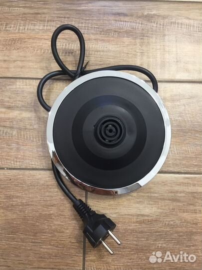 Чайник электрический polaris