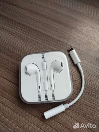 Наушники apple