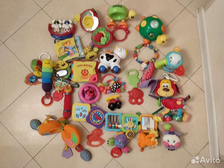 Детские игрушки от 3 месяцев до 3 лет