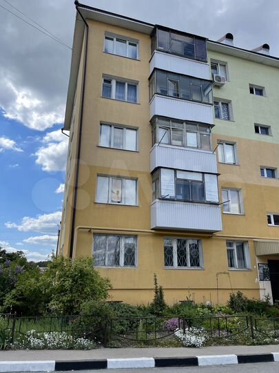 3-к. квартира, 47,8 м², 1/5 эт.