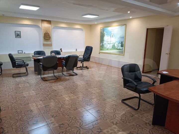 Свободного назначения, 282.5 м²