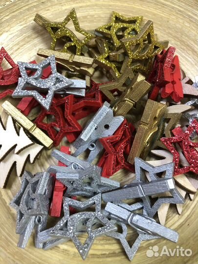 Набор разного новогоднего декора