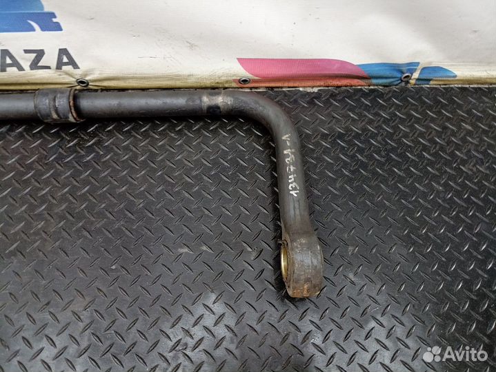 Стабилизатор передний