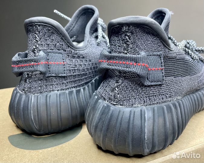 Кроссовки Adidas Yeezy Boost 350