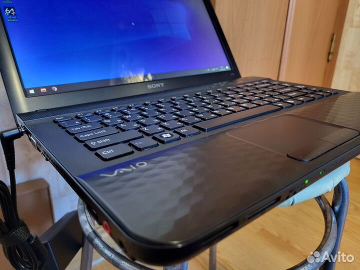 Ноутбук Sony vaio i5/4/320/g410