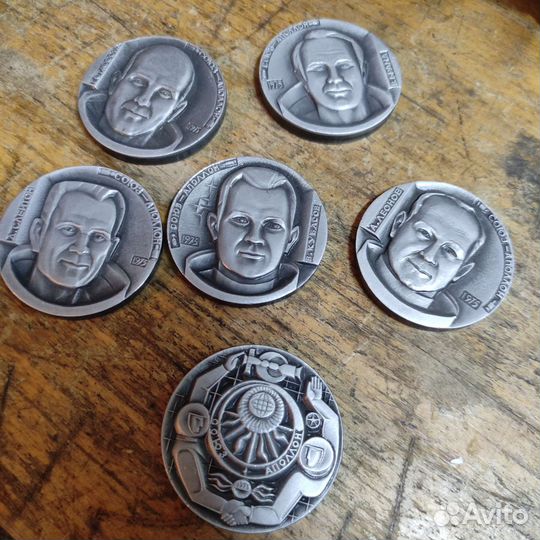 Жетоны, настольные медали Союз Апполон. СССР