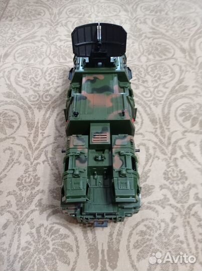 Военный тягач 